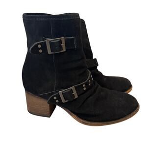 Bearpaw Amethyst black suede ankle boots